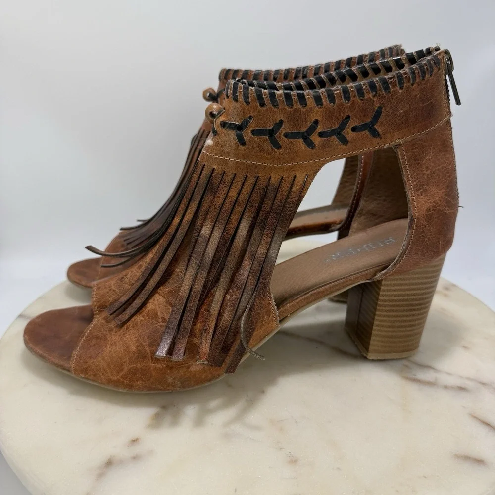 Roper Women's Sanded Brown Leather Bettina Peep Toe Fringe Bootie Size 11